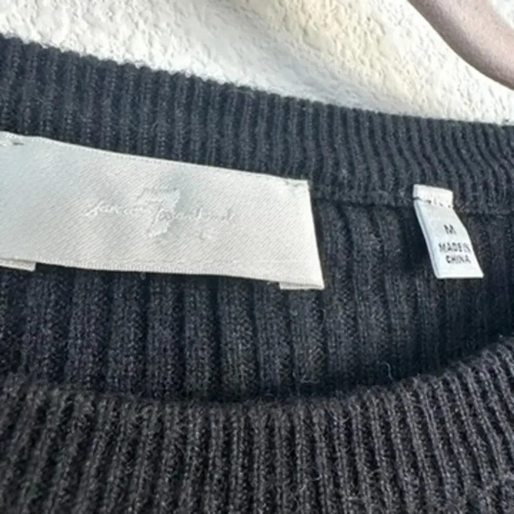 7 For All Mankind Puff Shoulder Ribbed Knit Sweater Black Modern Classic Women M